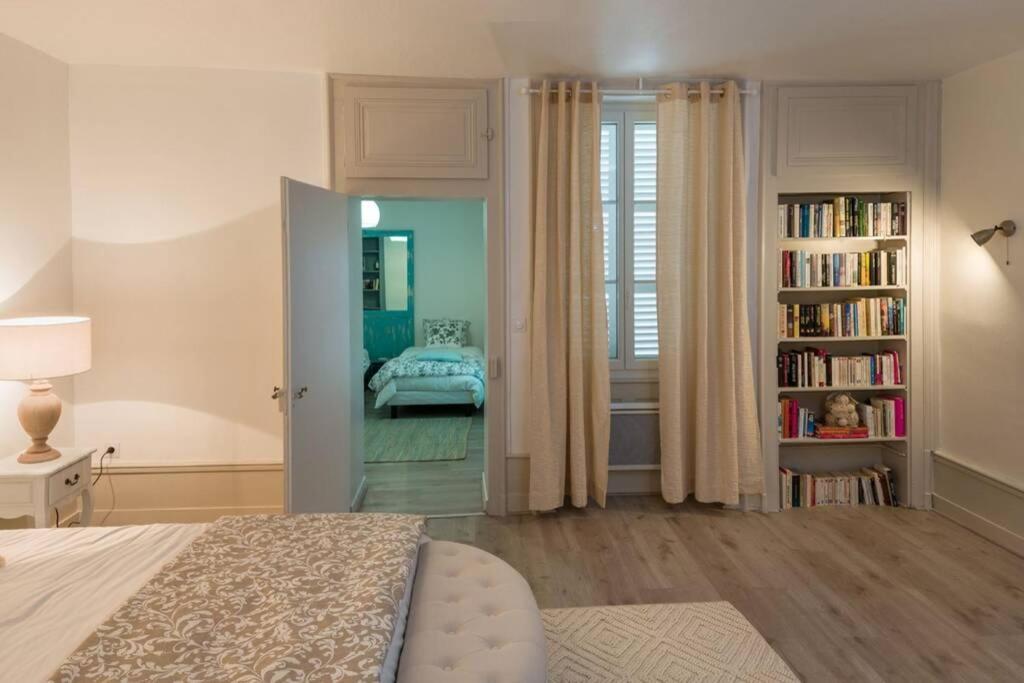 Chez La Tante Louise - Appartement Prive De Charme Passenans Eksteriør bilde